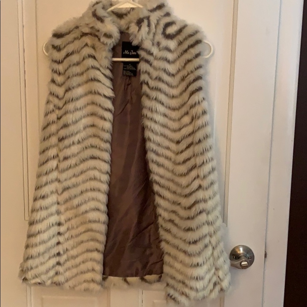 Faux fur vest